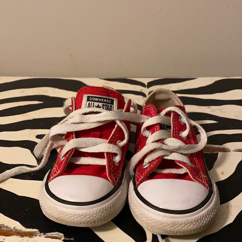 Red converse